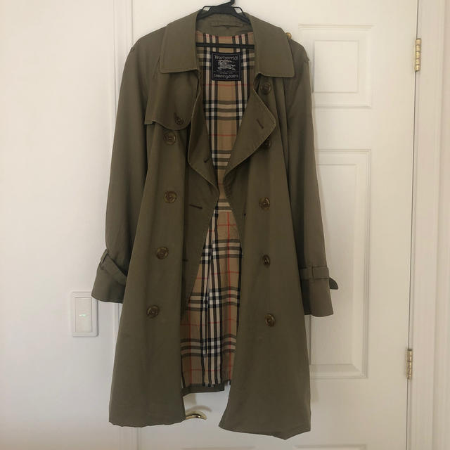 BURBERRY(バーバリー)のバーバリーコート🧥🐎🧣古着好きな方 レディースのジャケット/アウター(ロングコート)の商品写真