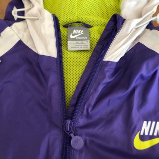 ナイキ(NIKE)のNIKEレディース ウインドブレーカー(ナイロンジャケット)