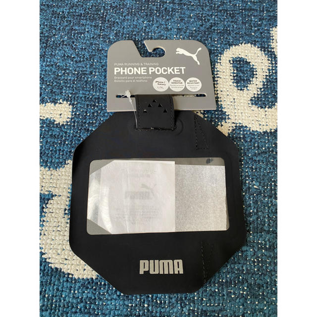 PUMA(プーマ)のプーマ スポーツフォン アームバンド ブラック スポーツ/アウトドアのトレーニング/エクササイズ(ウォーキング)の商品写真