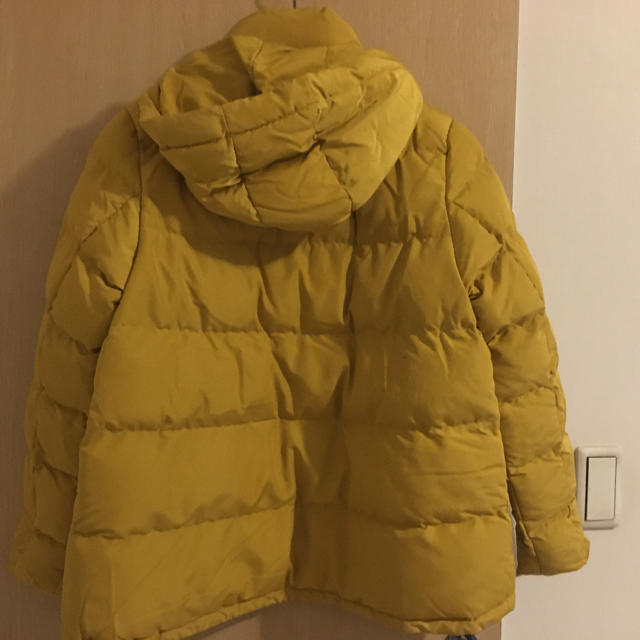 GU(ジーユー)のGU新品未使用　中綿ショートコート レディースのジャケット/アウター(ダウンジャケット)の商品写真