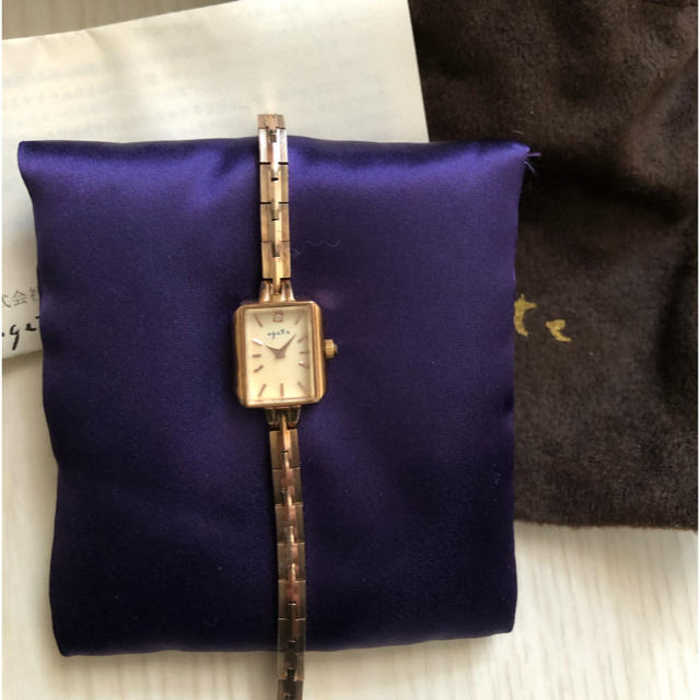 agete(アガット)のアガット イエローゴールド　腕時計 レディースのファッション小物(腕時計)の商品写真
