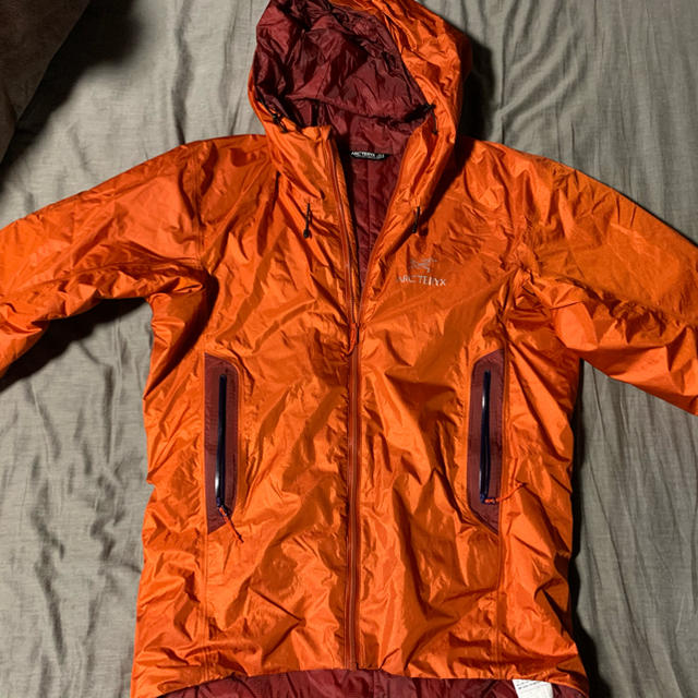 22AW新品  ARC'TERYX  alpha sv 24K orange M