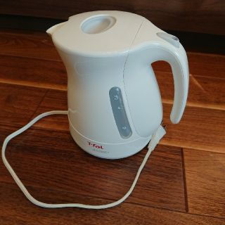 ティファール(T-fal)のT-faL  電気ケトル  1.2リットル(電気ケトル)