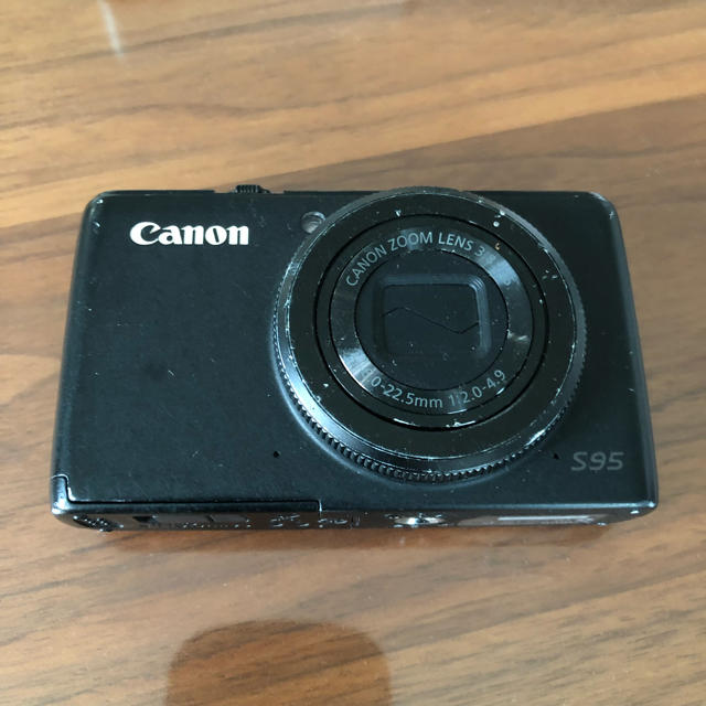 Canon(キヤノン)のCanon S95 デジカメ スマホ/家電/カメラのカメラ(コンパクトデジタルカメラ)の商品写真