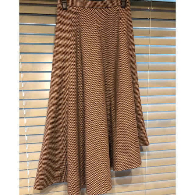 LE CIEL BLEU(ルシェルブルー)のアシメフレアスカート レディースのスカート(ひざ丈スカート)の商品写真