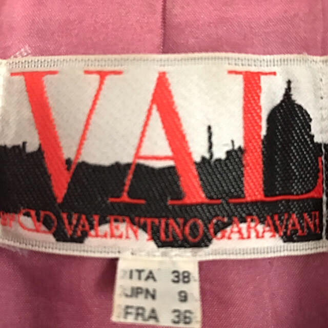 VALENTINO(ヴァレンティノ)のヴァレンティノ   コート  レディースのジャケット/アウター(ピーコート)の商品写真