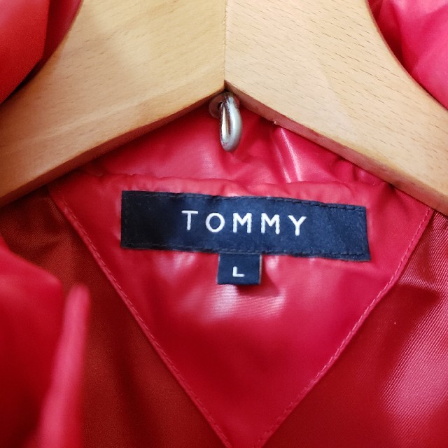 TOMMY(トミー)の美品【Tommy】ダウンベスト　赤 メンズのジャケット/アウター(ダウンベスト)の商品写真