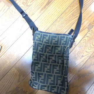 フェンディ(FENDI)のFENDI ショルダーバッグ(ショルダーバッグ)