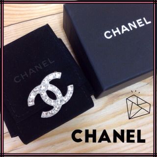 シャネル(CHANEL)のえりぽん様専用♡(ブローチ/コサージュ)