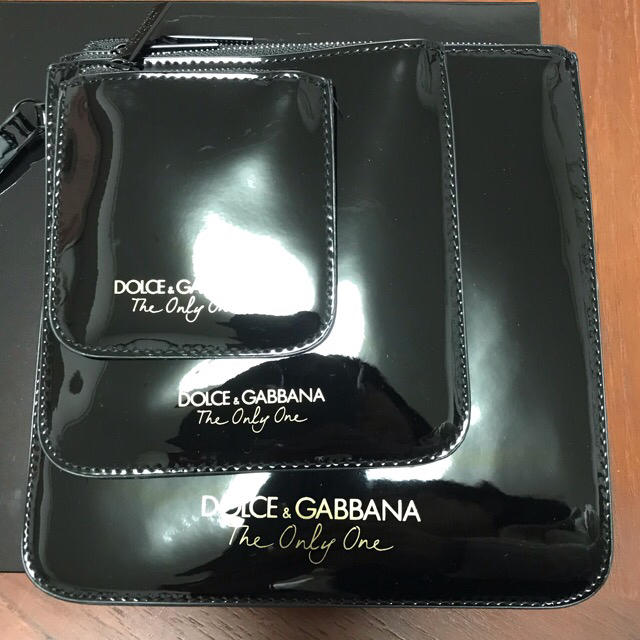 DOLCE&GABBANA(ドルチェアンドガッバーナ)のドルチェアンドガッバーナ　ポーチセット レディースのファッション小物(ポーチ)の商品写真