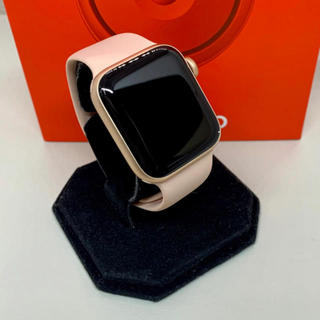 アップルウォッチ(Apple Watch)のApple Watch Series 5 GPSモデル 40mmゴールド(腕時計(デジタル))
