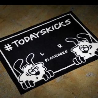 VERDY HARAJUKU DAY × MAGIC STICK TAGMAT(ラグ)