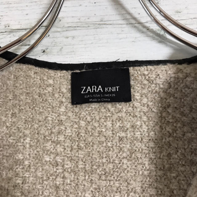 ZARA(ザラ)のused ZARA ザラ　ニットコート　カーディガン レディースのジャケット/アウター(ニットコート)の商品写真