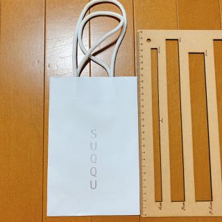 スック(SUQQU)のスックSUQQU 紙袋ショッピングバッグ　プレゼント包装(ショップ袋)