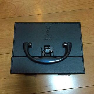 サンローラン(Saint Laurent)の未使用イヴサンローラン メイクボックス(その他)