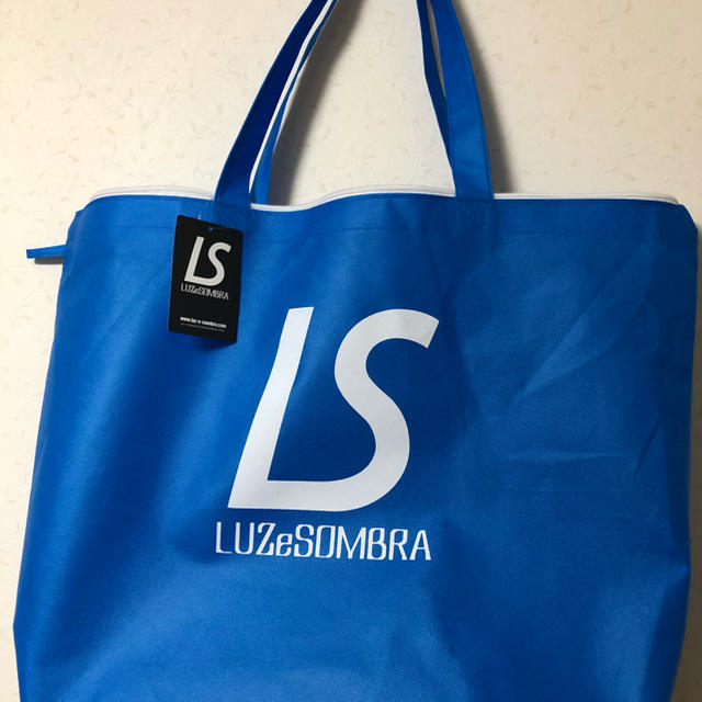 LUZ(ルース)のトートバック　【ルースイソンブラ】 レディースのバッグ(トートバッグ)の商品写真