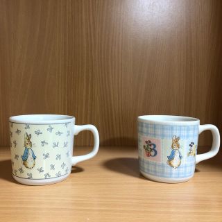 ウェッジウッド(WEDGWOOD)のピーターラビット　マグカップセット(グラス/カップ)