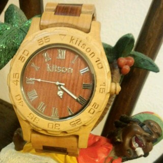 キットソン(KITSON)の木の腕時計！ｴｺｳｫｯﾁインテリアにも♡(その他)
