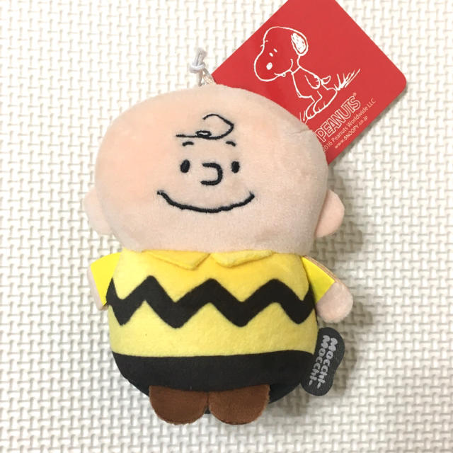 PEANUTS(ピーナッツ)の【すぬぴっぴ様専用】チャーリーブラウン　ぬいぐるみチャーム　スヌーピー  エンタメ/ホビーのおもちゃ/ぬいぐるみ(ぬいぐるみ)の商品写真