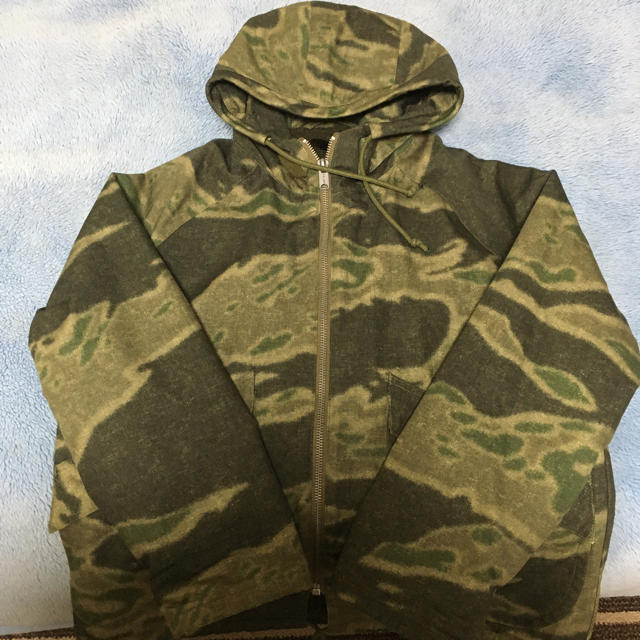 メンズ美品 サイズＳ yeezy camo print anorak jacket