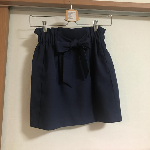 EBELE MOTION(エベルモーション)のスカート 紺色 レディースのスカート(ミニスカート)の商品写真
