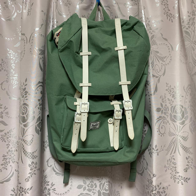 HERSCHEL(ハーシェル)のハーシェル　リュック レディースのバッグ(リュック/バックパック)の商品写真