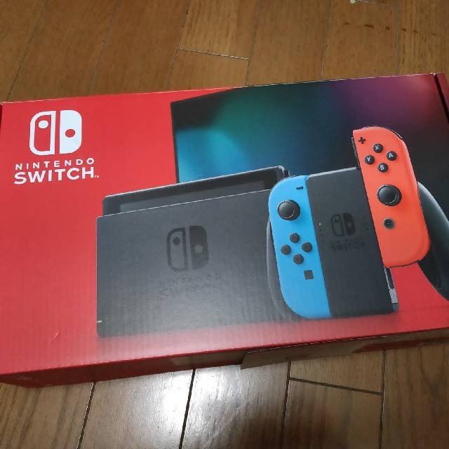 任天堂Switch　新型　ネオン　新品未開封