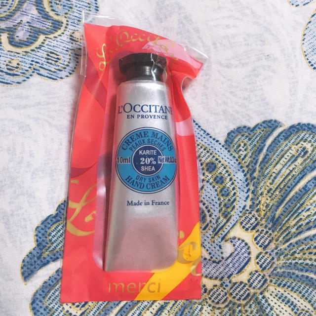 L'OCCITANE(ロクシタン)のロクシタン シアハンドクリーム コスメ/美容のボディケア(ハンドクリーム)の商品写真