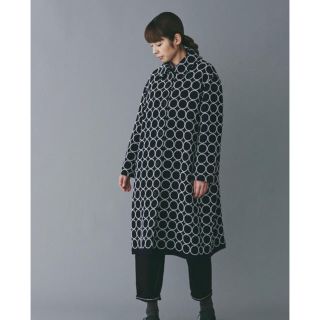 ミナペルホネン(mina perhonen)のミナペルホネン  タンバリン  コート 2019fw 新品　36(ロングコート)