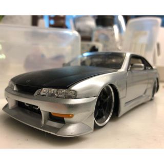 ニッサン(日産)の超レア！NISSAN シルビアs14 240sx レプリカ(ミニカー)