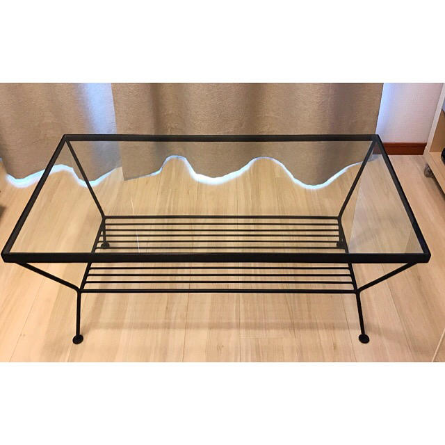 アイアン製ガラストップローテーブル