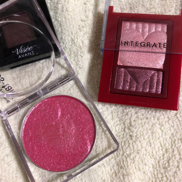 Visee ピンク ボルドー系 アイシャドウ 3点 セットの通販 By M S Shop ヴィセならラクマ Visee ピンク ボルドー系 アイシャドウ 3点 セットの通販 By M S Shop ヴィセならラクマ