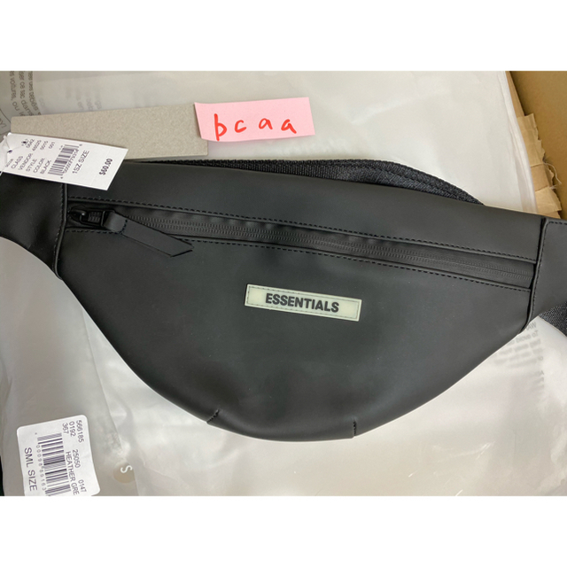 FEAR OF GOD(フィアオブゴッド)のessentials waterproof sling bag メンズのバッグ(ショルダーバッグ)の商品写真