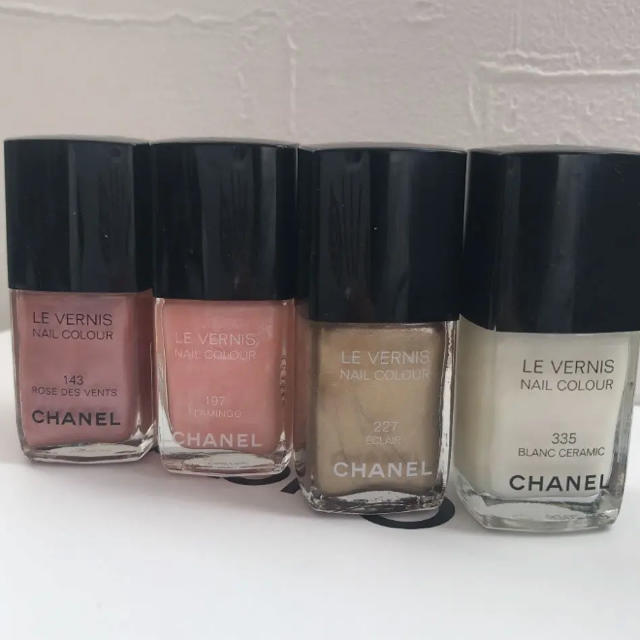 CHANELのネイルセット