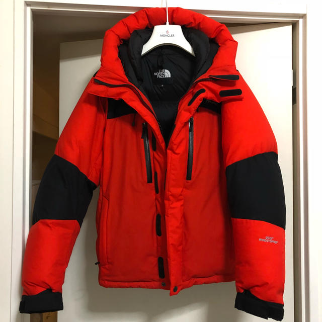 north face バルトロジャケットSサイズ　レッド