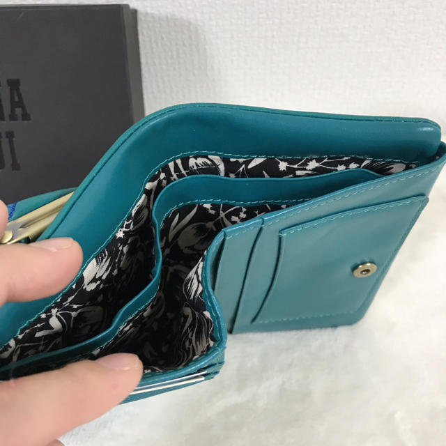 財布新品♡ANNA SUI キッシングリスちゃん財布♡