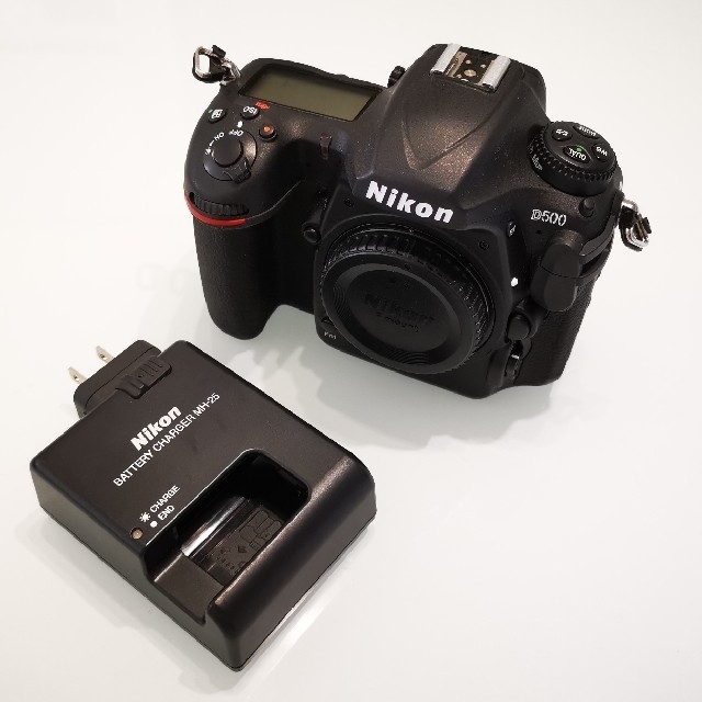 【値下げ】ニコン　Nikon　D500　ボディ　品