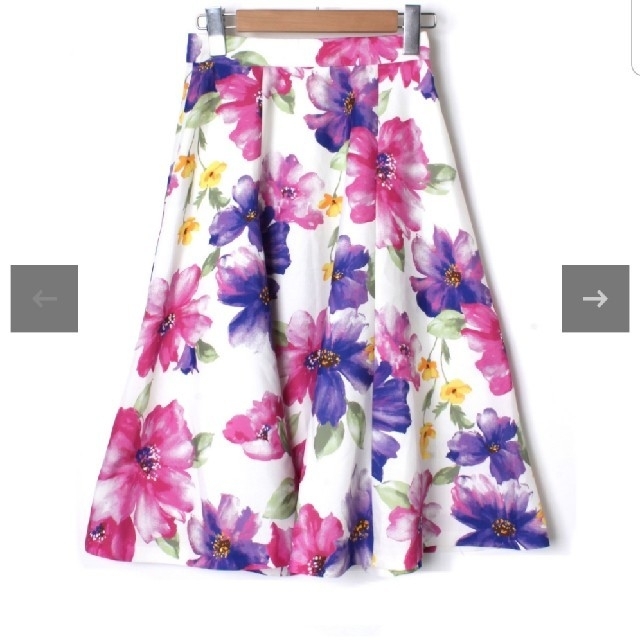 Rirandture(リランドチュール)のリランドチュール 大花スカート レディースのスカート(ひざ丈スカート)の商品写真