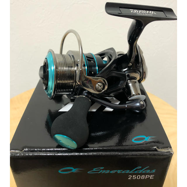 リールダイワ エメラルダス 2508PE DAIWA