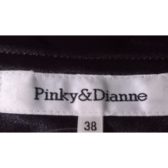 Pinky&Dianne(ピンキーアンドダイアン)のPINKY&DIANNE ワンピース38 レディースのワンピース(ひざ丈ワンピース)の商品写真