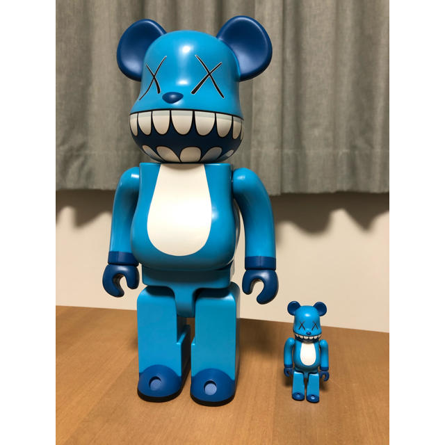 正規品　KAWS a-nation BE@RBRICK 400% カウズフィギュア