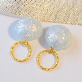 ハンドメイド　ピアス(ピアス)