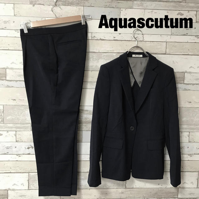 素材現行タグ【未使用】Aquascutum スーツ セットアップ ネイビー