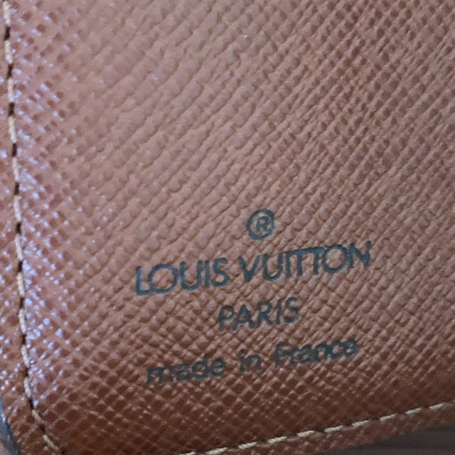 LOUIS VUITTON(ルイヴィトン)のルイヴェトン新品財布 メンズのファッション小物(折り財布)の商品写真