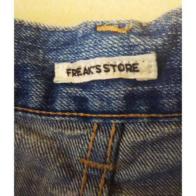 FREAK'S STORE(フリークスストア)のダメージ デニム レディースのパンツ(デニム/ジーンズ)の商品写真