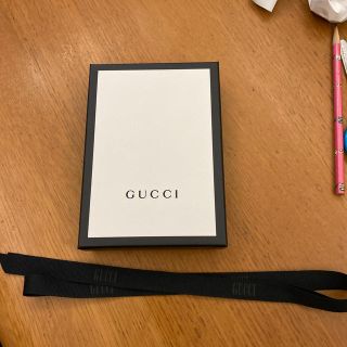 グッチ(Gucci)のGUCCI 箱　リボン(ショップ袋)