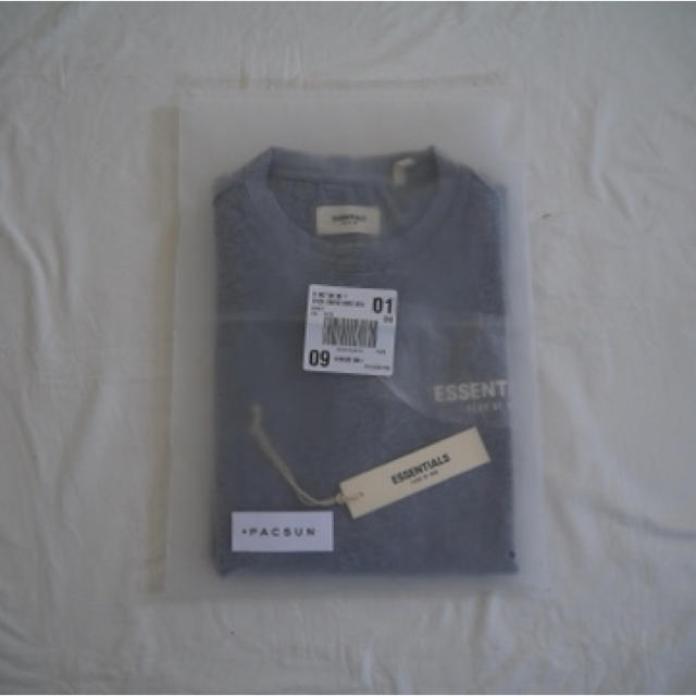 FEAR OF GOD(フィアオブゴッド)のFear of God Essentials Tee グレー XSサイズ 美品 メンズのトップス(Tシャツ/カットソー(半袖/袖なし))の商品写真