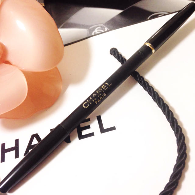 CHANEL(シャネル)のシャネル  アイライナーペンシル コスメ/美容のベースメイク/化粧品(アイライナー)の商品写真