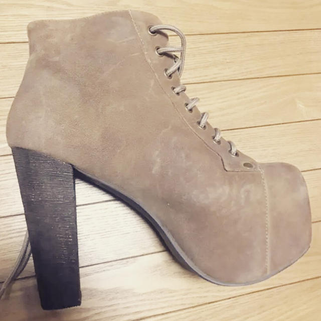 JEFFREY CAMPBELL(ジェフリーキャンベル)の【美品】 Jeffrey Campbell ♡ LITA   レディースの靴/シューズ(ブーツ)の商品写真