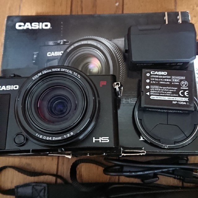 CASIO デジタルカメラEX-100Fカメラ
